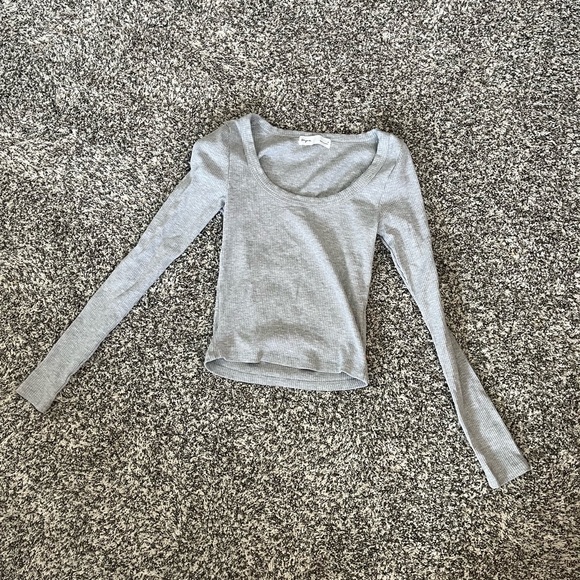 Gray Long Sleeve Women's Top - Picture 1 of 3
